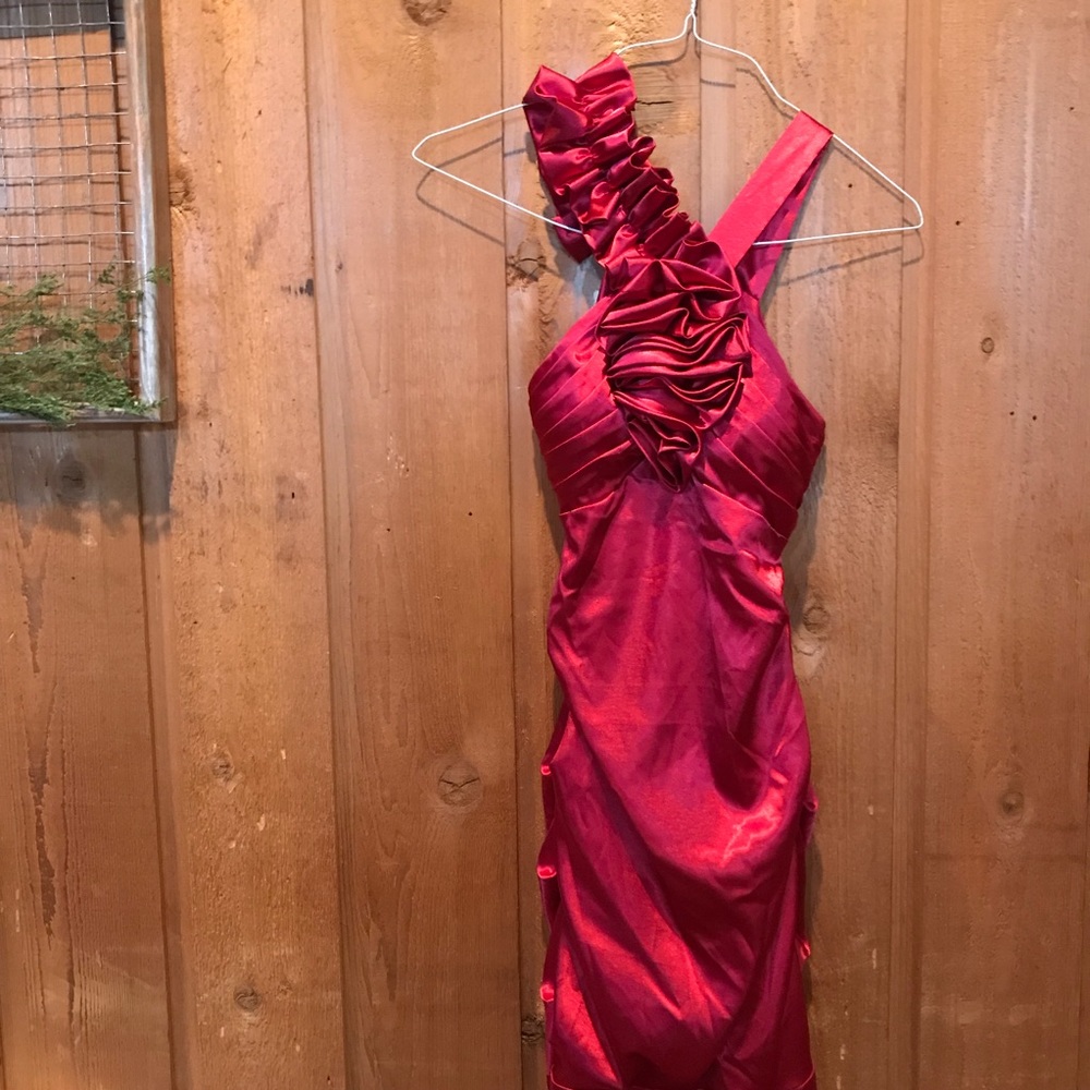 NWT Classic Mermaid Special Occasion Dress